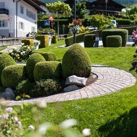 Hotel Garni Lichtenau Schenna Ngoại thất bức ảnh